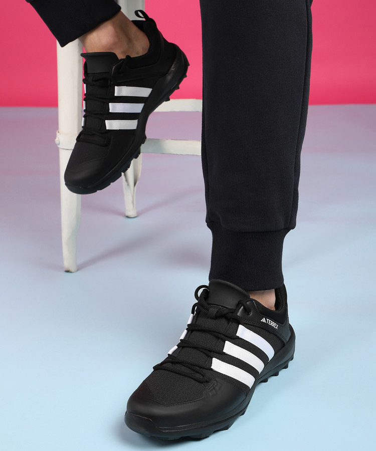 ADIDAS TERREX DAROGA PLUS CANVAS Hiking \u0026 Trekking Shoes For Men - Buy ADIDAS  TERREX DAROGA PLUS CANVAS Hiking \u0026 Trekking Shoes For Men Online at Best  Price - Shop Online for