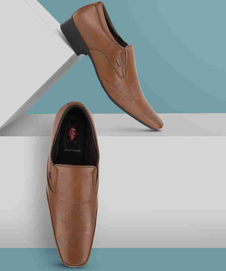 Lee cooper hotsell slip ons