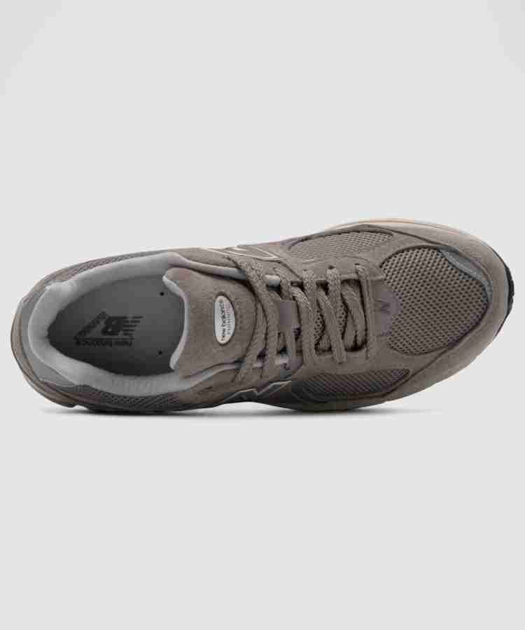 New Balance 2002 Sneakers For Men - Buy New Balance 2002 Sneakers For Men  Online at Best Price - Shop Online for Footwears in India | Flipkart.com
