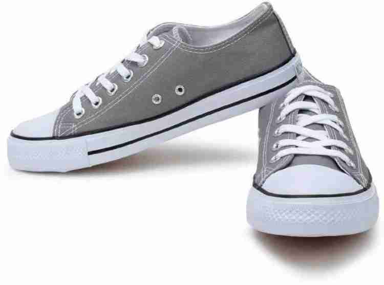 City soles shoes store