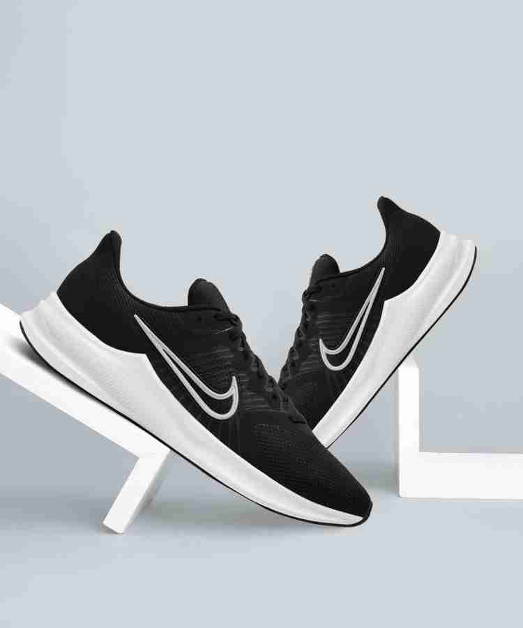 Nike downshifter shop mens black