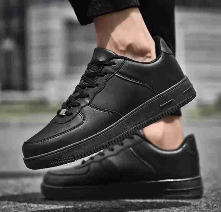 Solid black tennis shoes mens online