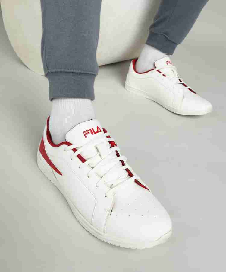 Fila men's reo best sale sneakers