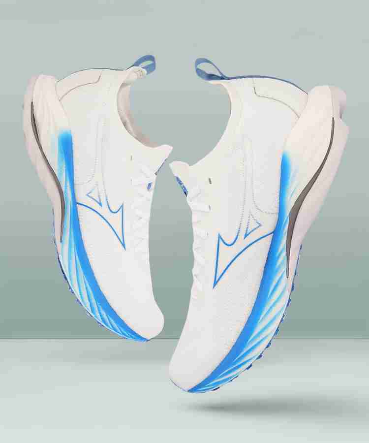 Mizuno flipkart best sale