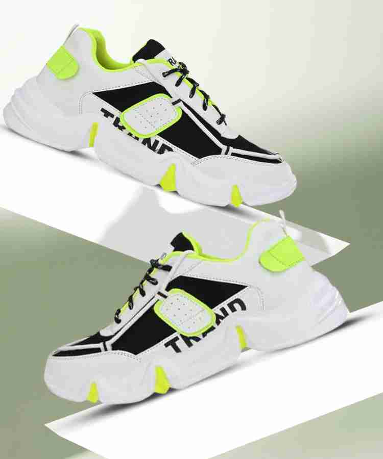 VECHLO sports shoes for men Latest collection comfortable flexible stylish sport shoes in men s stylish for boys and men s shoes Sneakers party Running Shoes For Men For Men Green Green