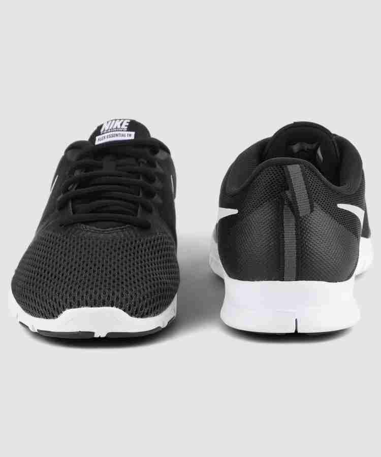 Wmns nike flex essential tr hotsell