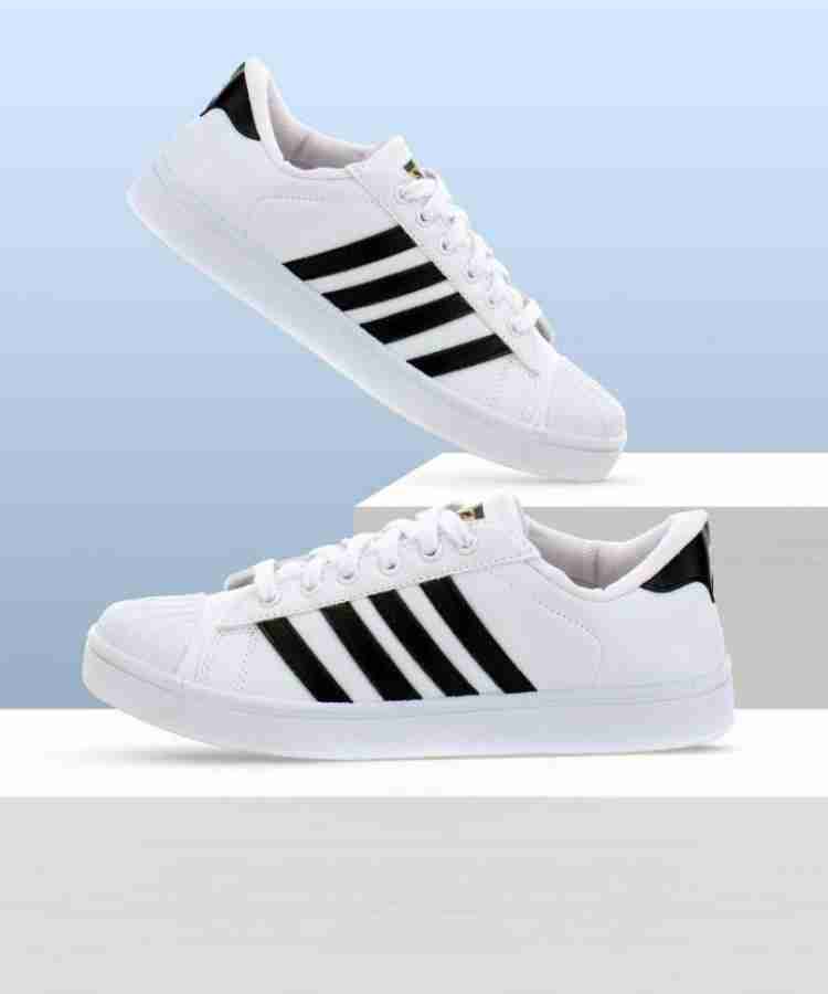 Sparx white store casual shoes