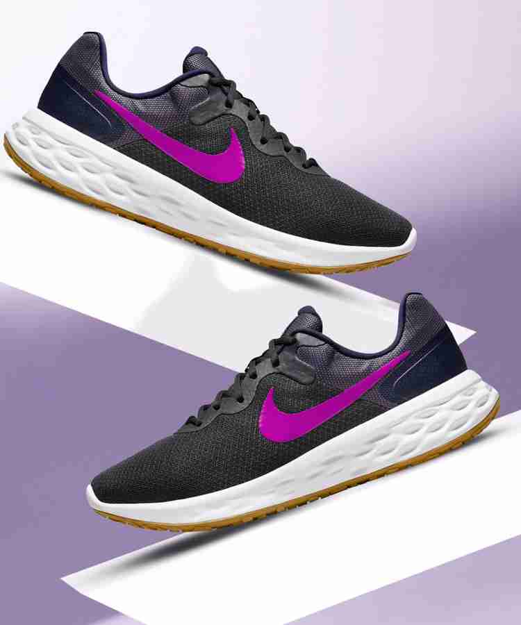 View nike runs online hot sale