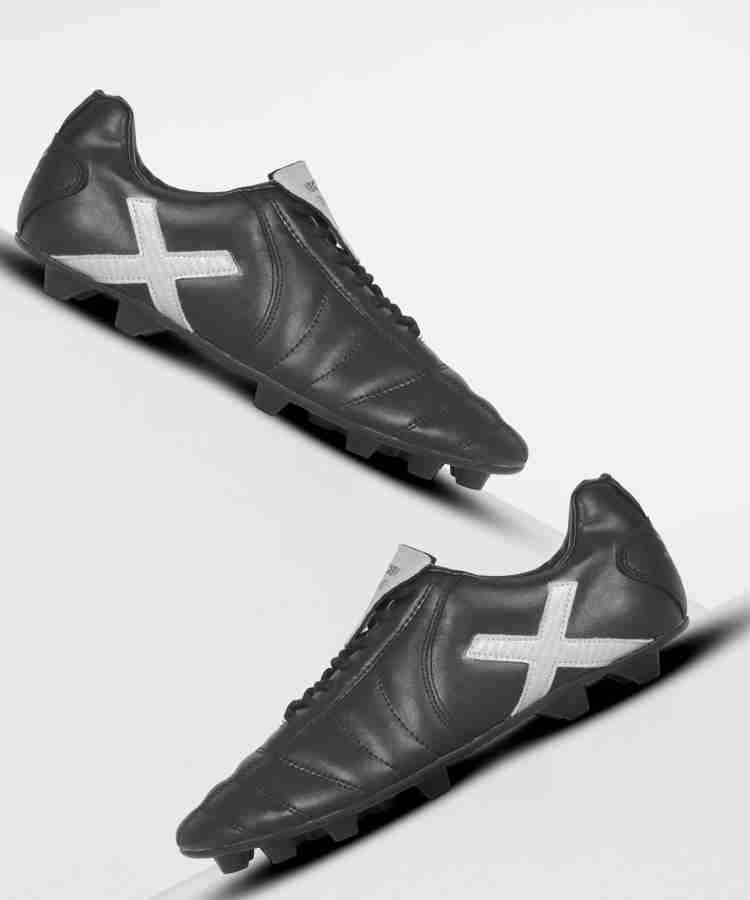 Vector x football hot sale shoes flipkart