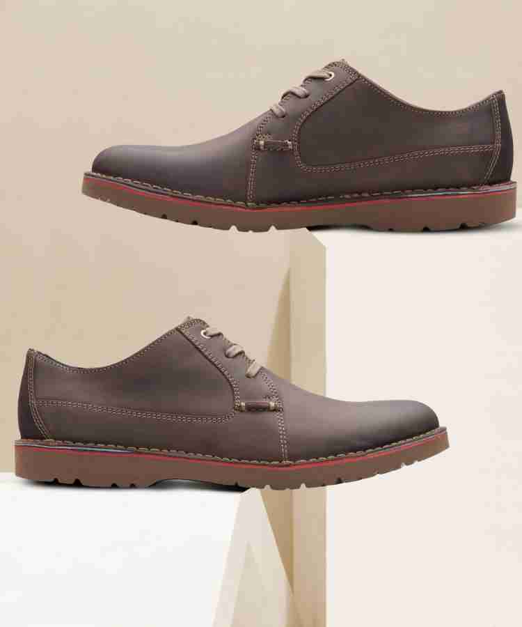 Clarks vargo plain shoes hotsell