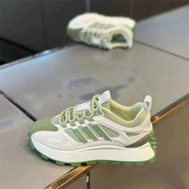 adidas Originals Men's ZX 22 Boost Sneaker, Off White/White