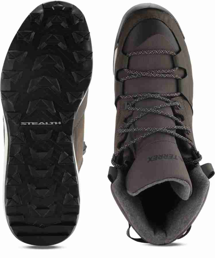 Terrex winterpitch discount