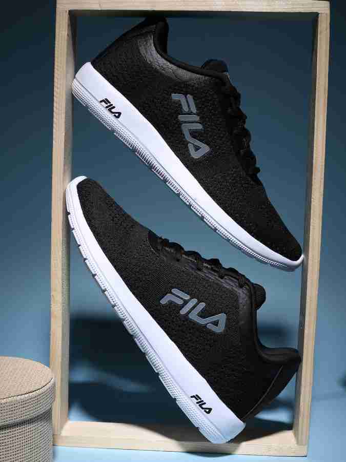 Fila running best sale shoes womens silver