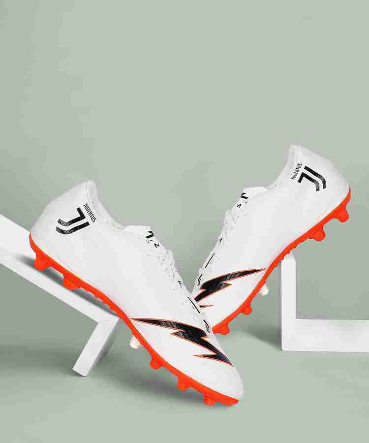 Juventus football boots new arrivals