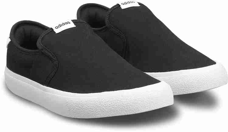 Slip on black 2025 adidas