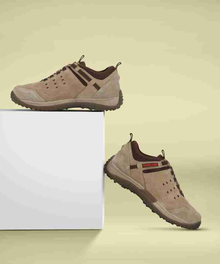 Woodland casual store shoes flipkart