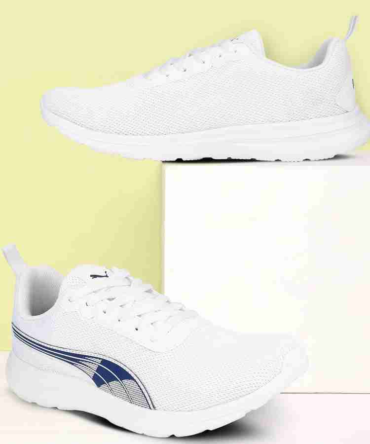 Essex running outlet shoes