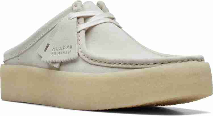 Off cheap white clarks