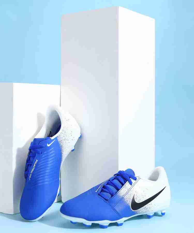 Football shoes best sale nike flipkart