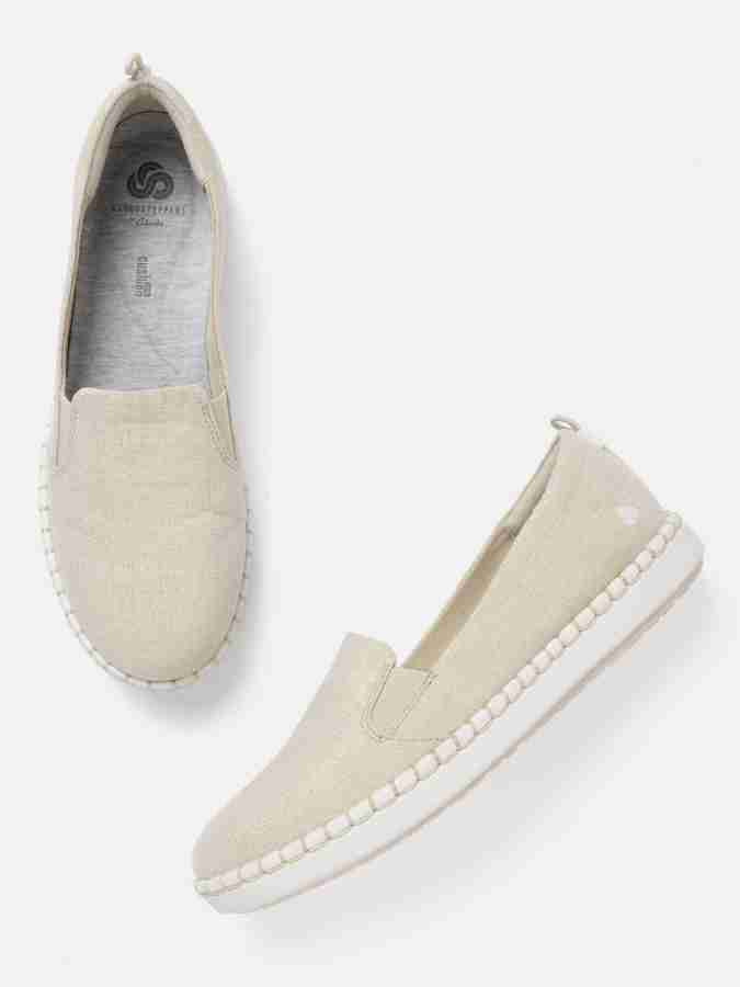 Clarks womens canvas shoes best sale