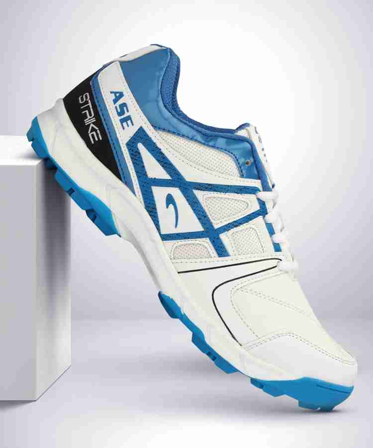 Cricket shoes buy online discount