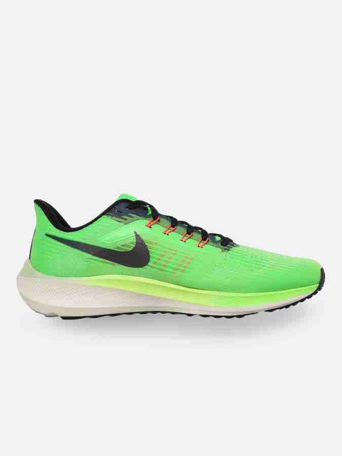 Nike ke joote dikhao shop