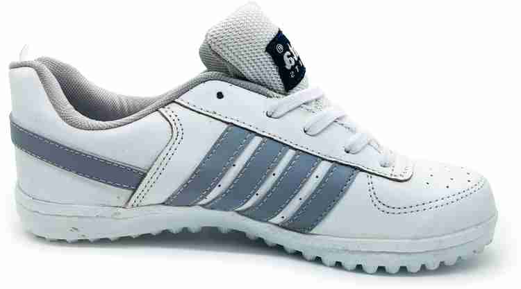 Fenta Sports Cricket Shoes For Men Buy Fenta Sports Cricket Shoes For Men Online at Best Price Shop Online for Footwears in India Flipkart