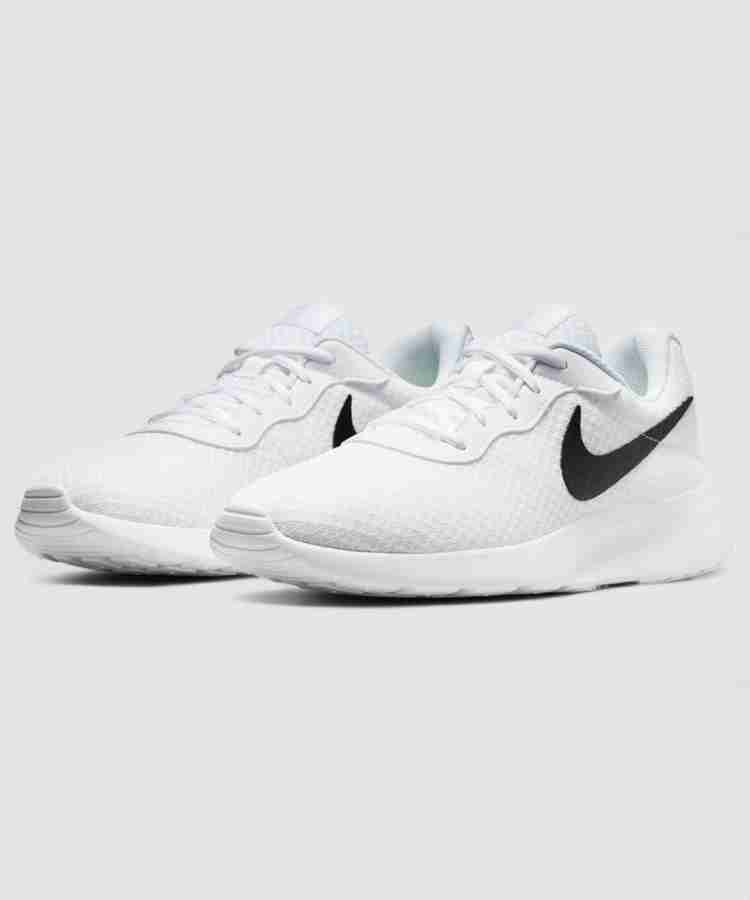 Nike tanjun flipkart on sale