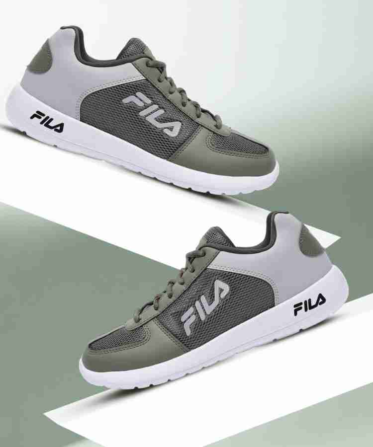 Fila sneakers shoes flipkart best sale