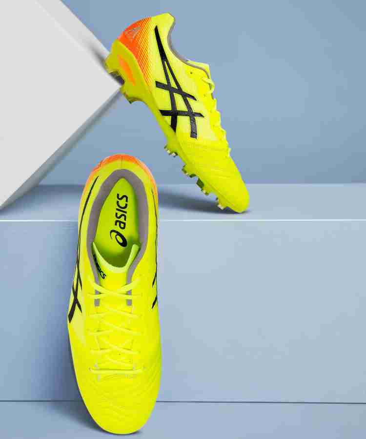 Asics indoor football best sale shoes