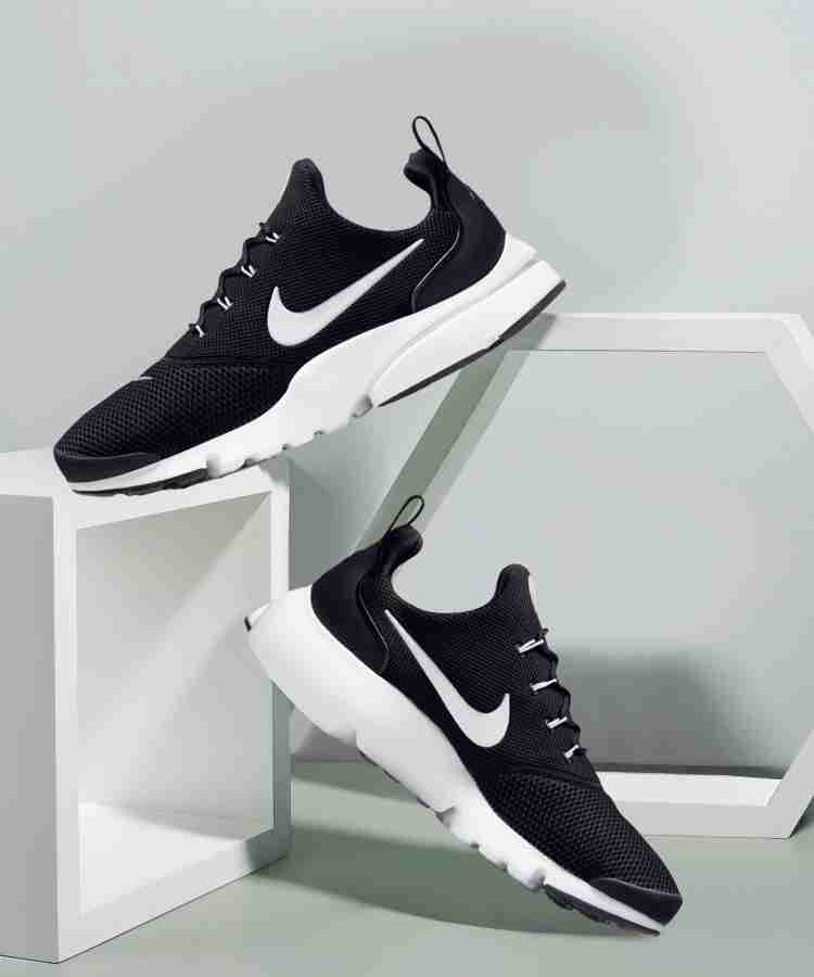 Mens black nike presto fly hotsell