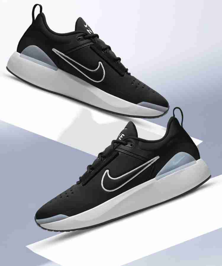 Nike trainers 1.0 online