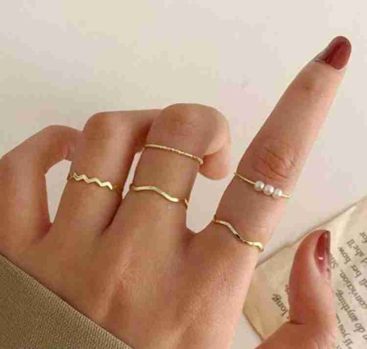 Charming treasures 5pcs Golden Rings For Women Fashion Irregular