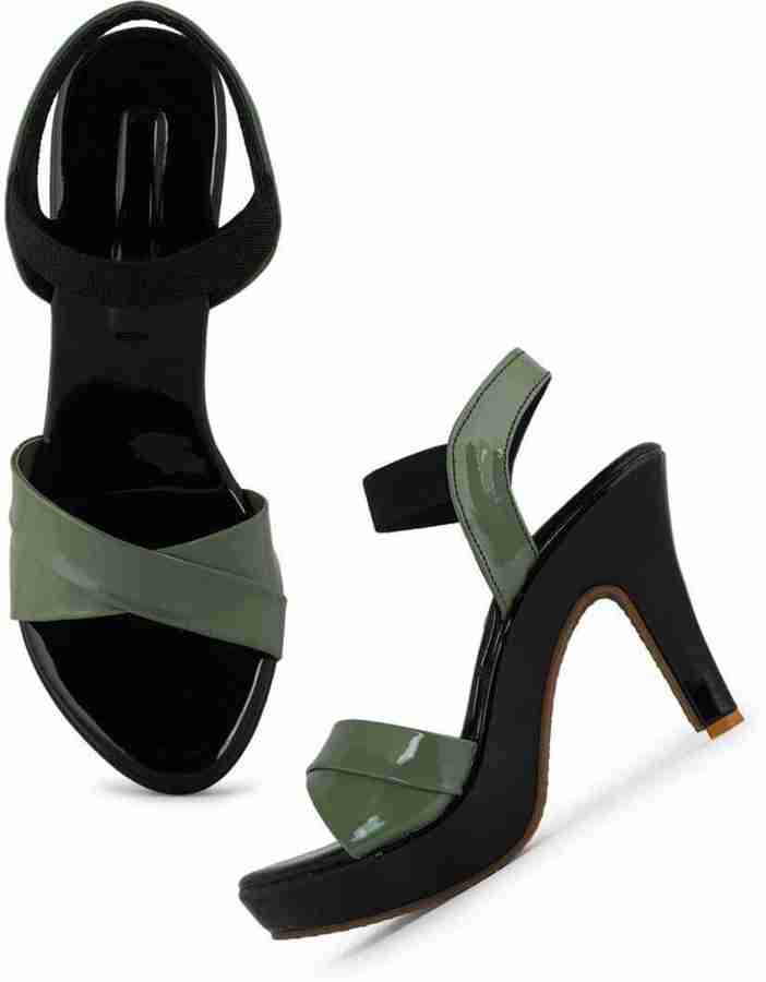 Munro heels new arrivals