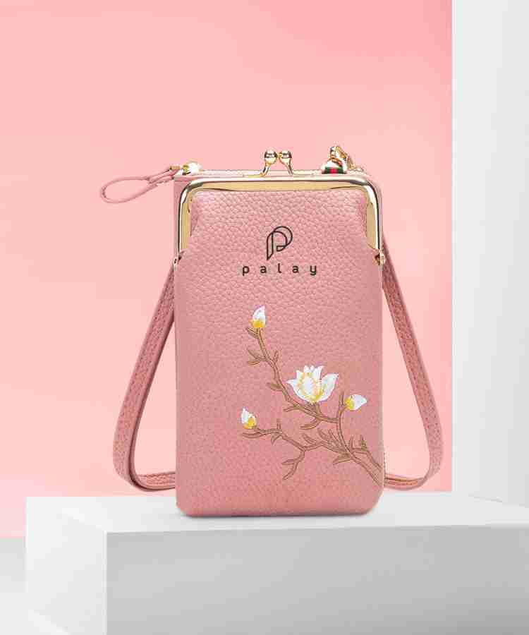 Pocket purse outlet for girl