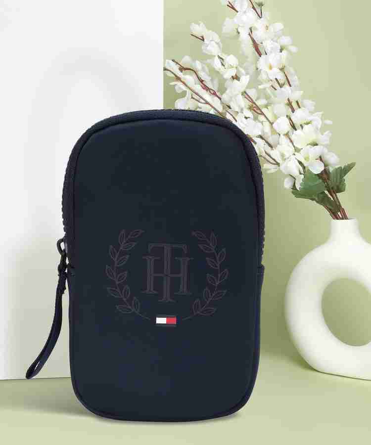 Flipkart tommy hot sale hilfiger bags