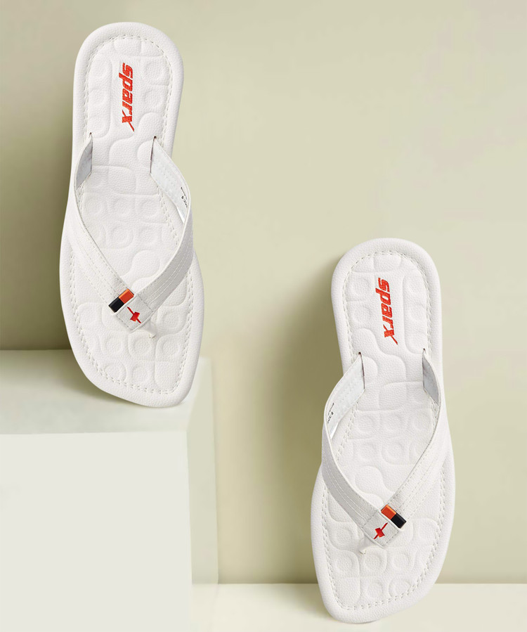 Sparx Men Flip Flops - Buy White Color Sparx Men Flip Flops Online at Best  Price - Shop Online for Footwears in India | Flipkart.com