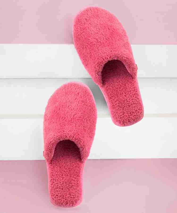 Soft discount furry slippers