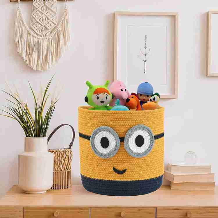 Minion toy cheap box