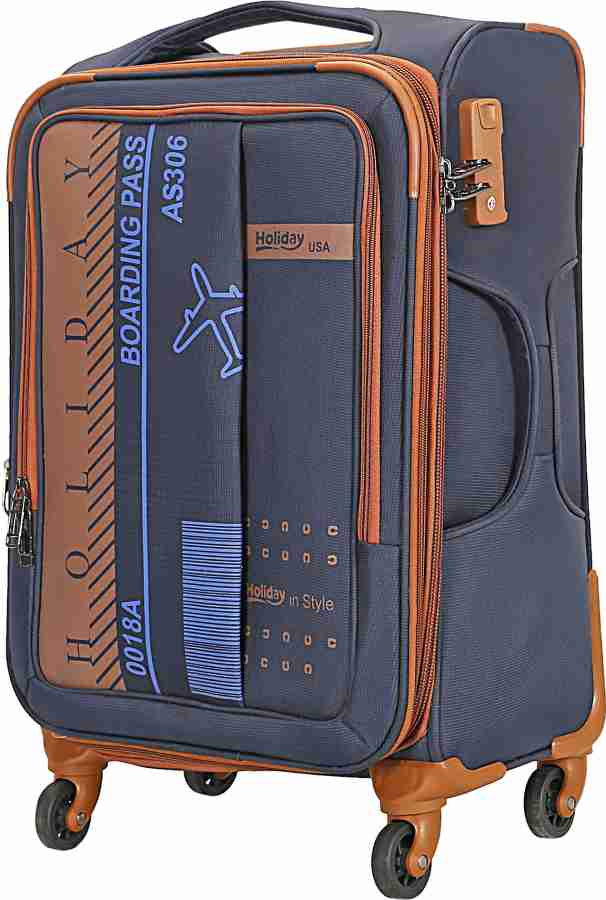 Soft sided carry on online luggage with spinner wheels