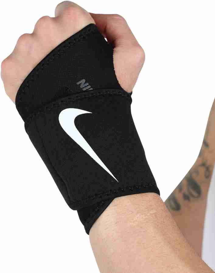 Nike wrist wrap best sale