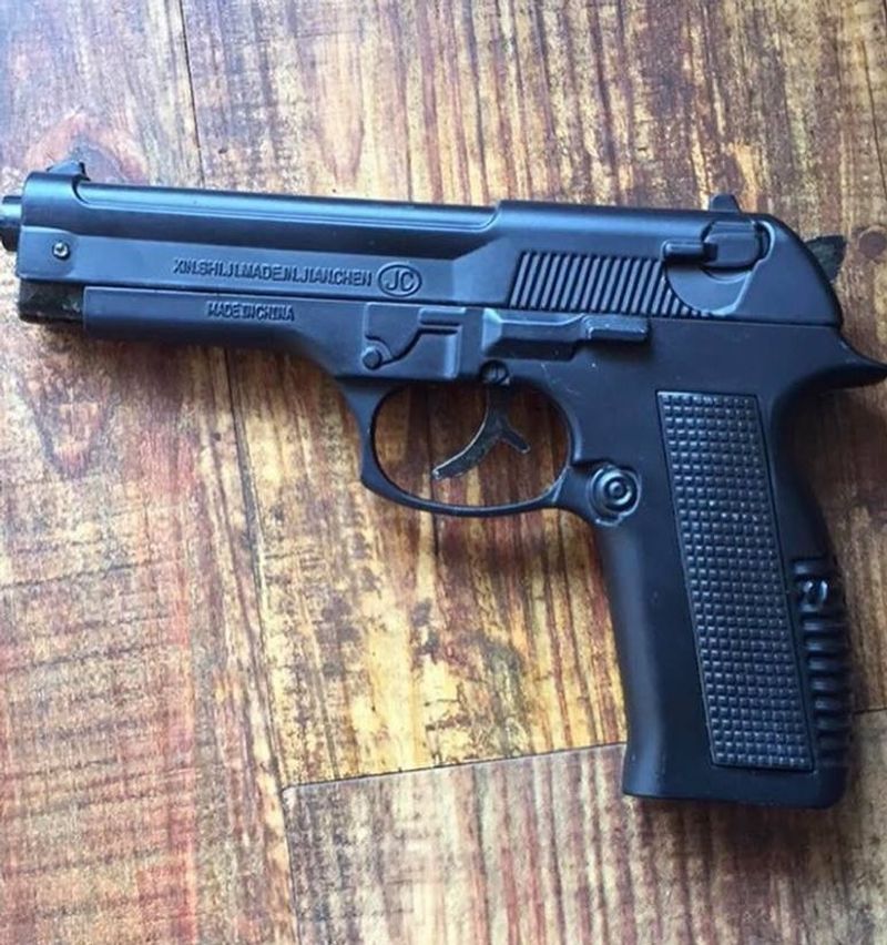 Explorer 608 Black Leather Airsoft Gun - Image 6