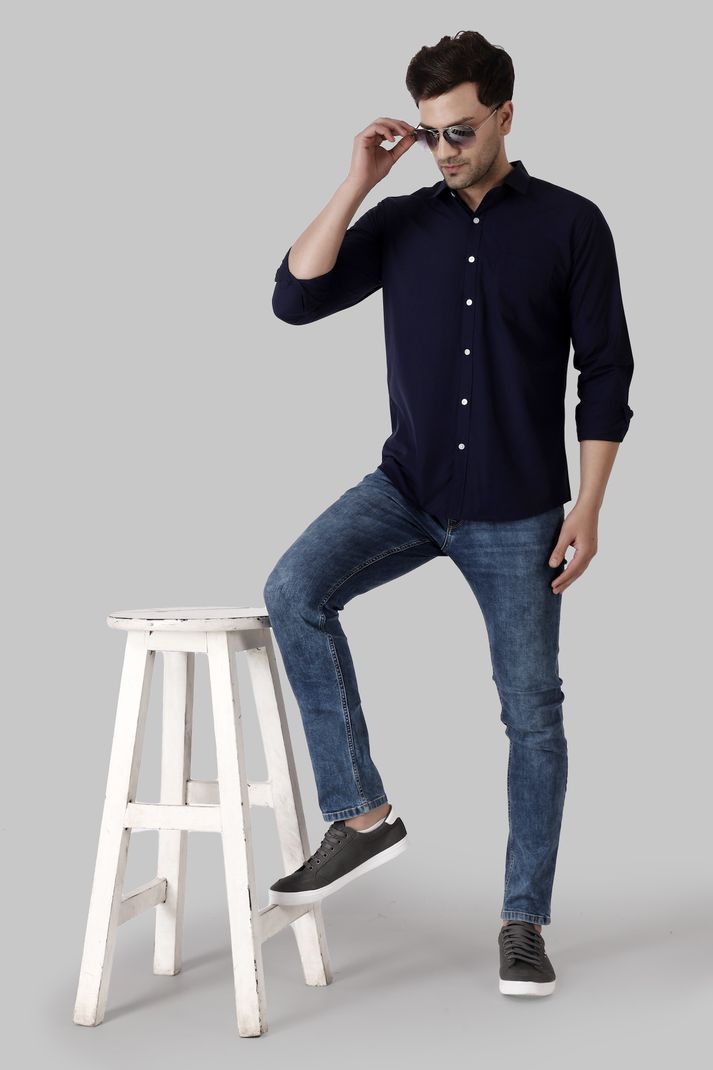 Voroxy Men's Solid Casual Spread Shirt - Image 5