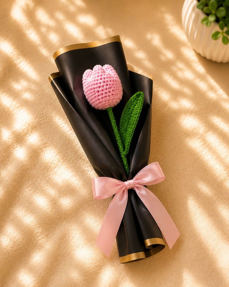 ANITI Crochet Tulip Flower Bouquet - Image 3