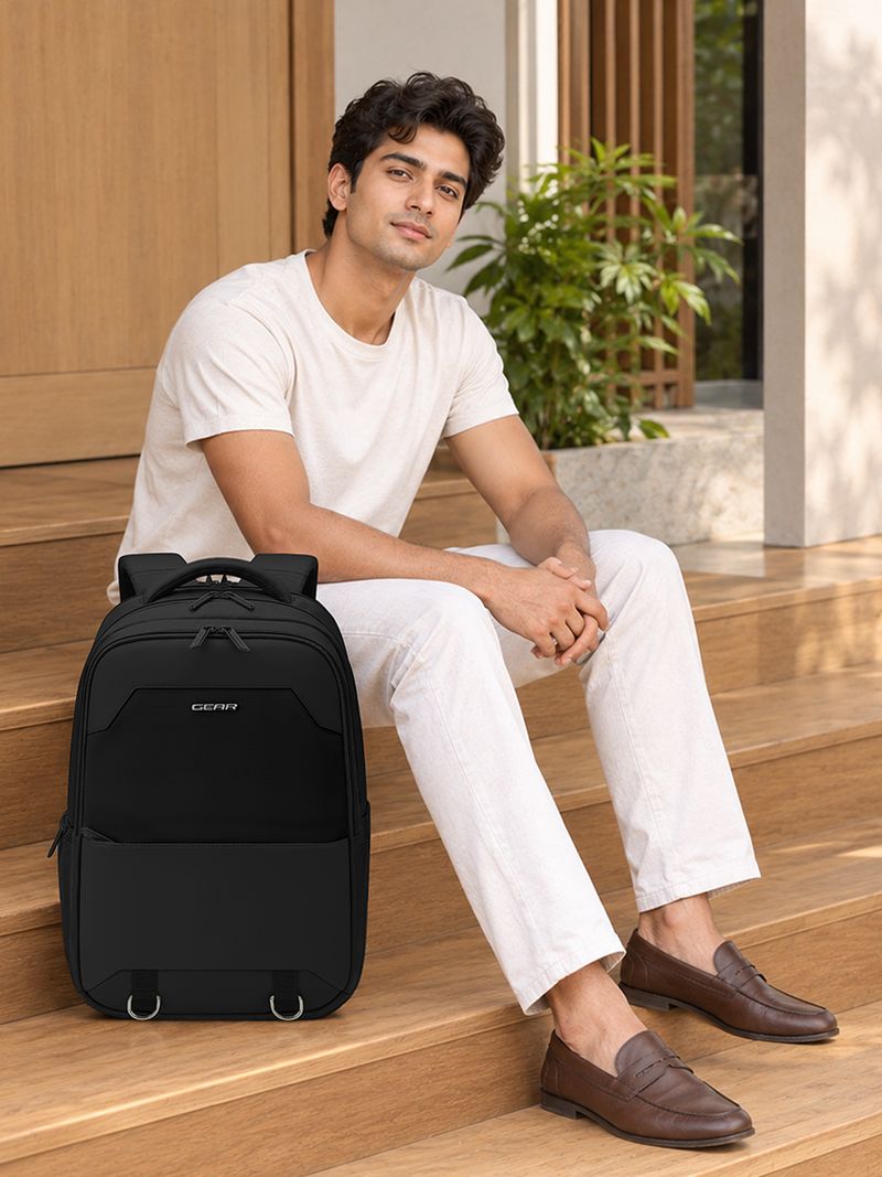 Gear 30L Medium Laptop Backpack - Image 3