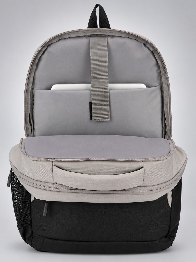 Roadster 35 L Laptop Backpack with USB Charging - Image 5
