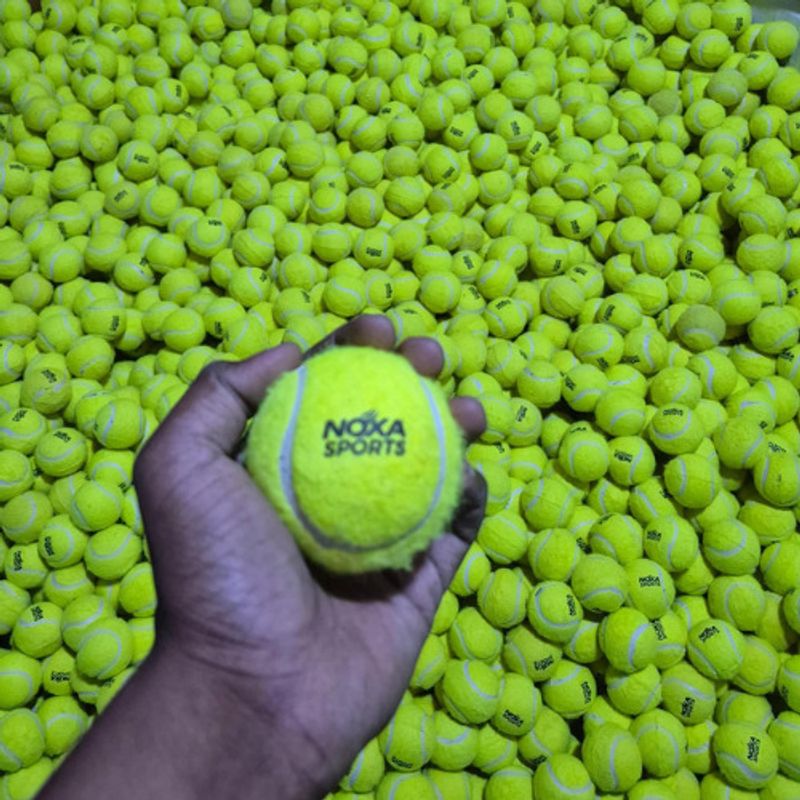NOXA Sports Light Weight Cricket Tennis Ball - Image 6