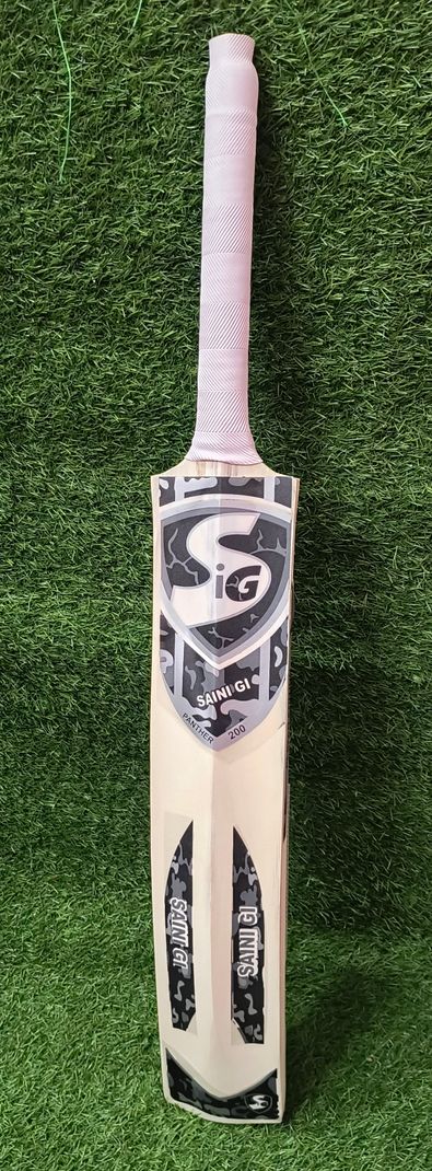 Poonam Enterprises Popular Willow Cricket Bat for 15+ Yrs (0.950 kg) - Image 3