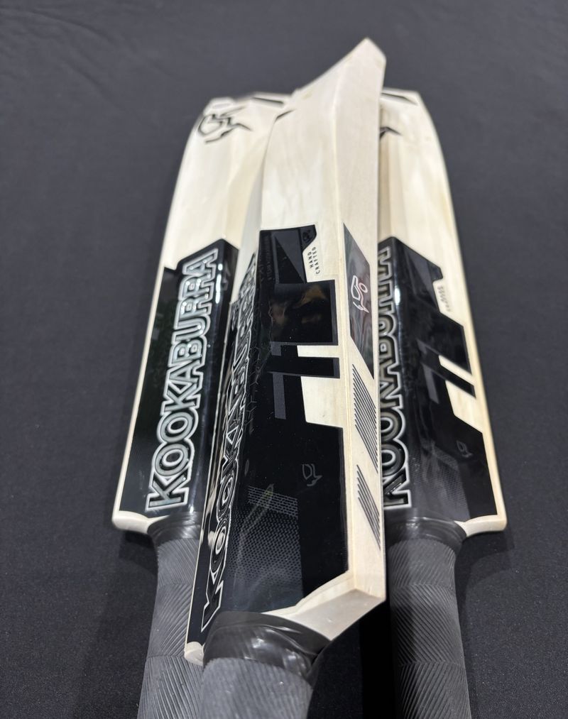 EWSPORTS Kookaburra English Willow Cricket Bat (1100-1150g) - Image 6