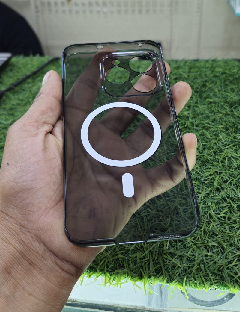 MR BROTHERS Back Cover for Realme 15T 5G Black - Image 4